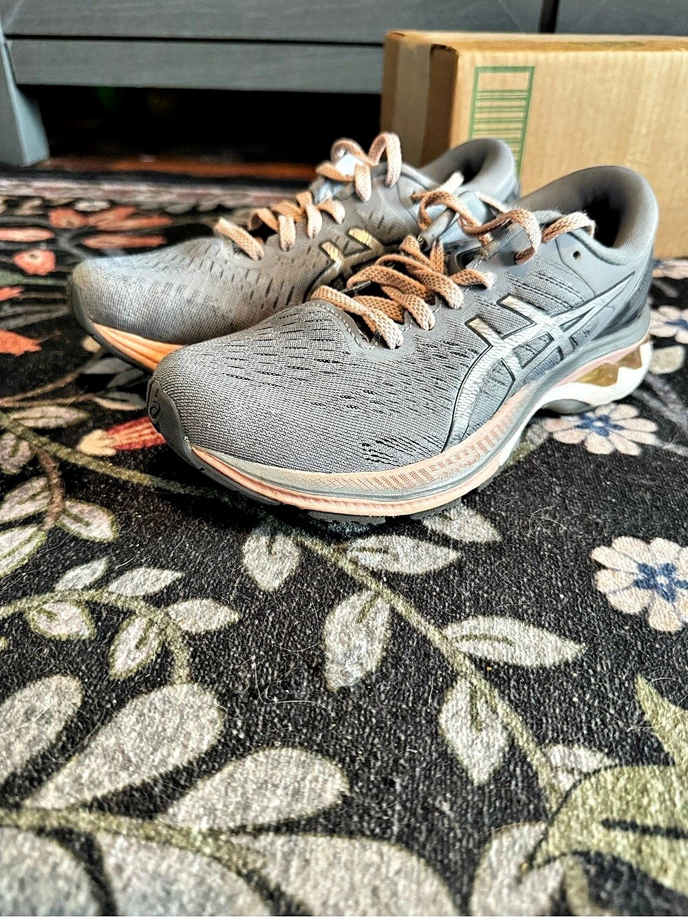 ASICS Gel-Kayano